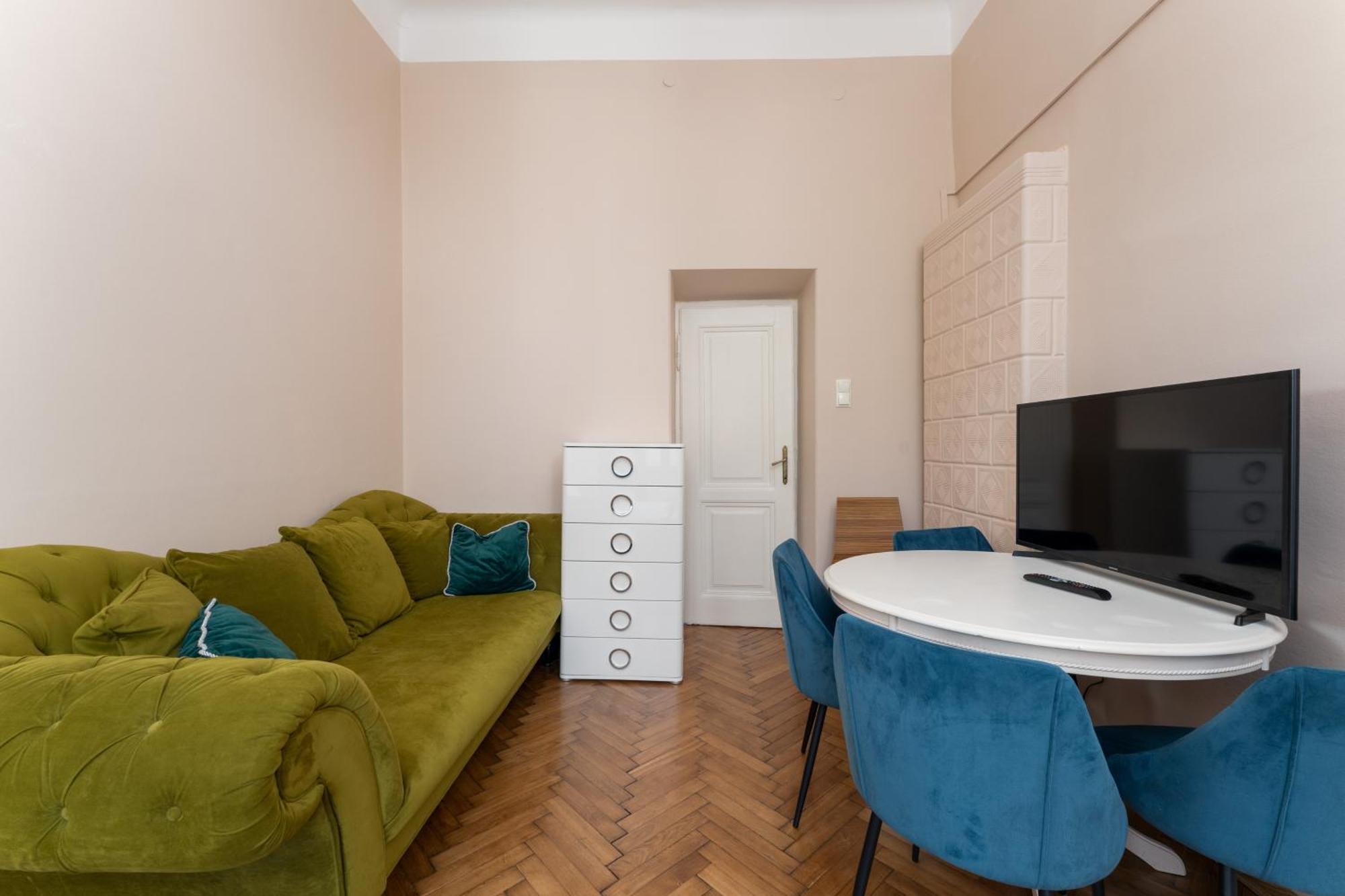 Miodowa Heart Of Cracow Apartment *